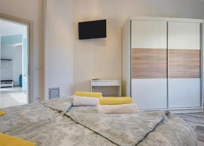 Hébergement de vacances In Gali Ana With Pool & *